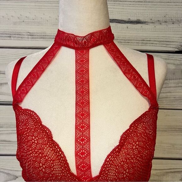 Victorias Secret Very Sexy Red Lace Strappy Choker Corset Bra - Picture 4 of 13